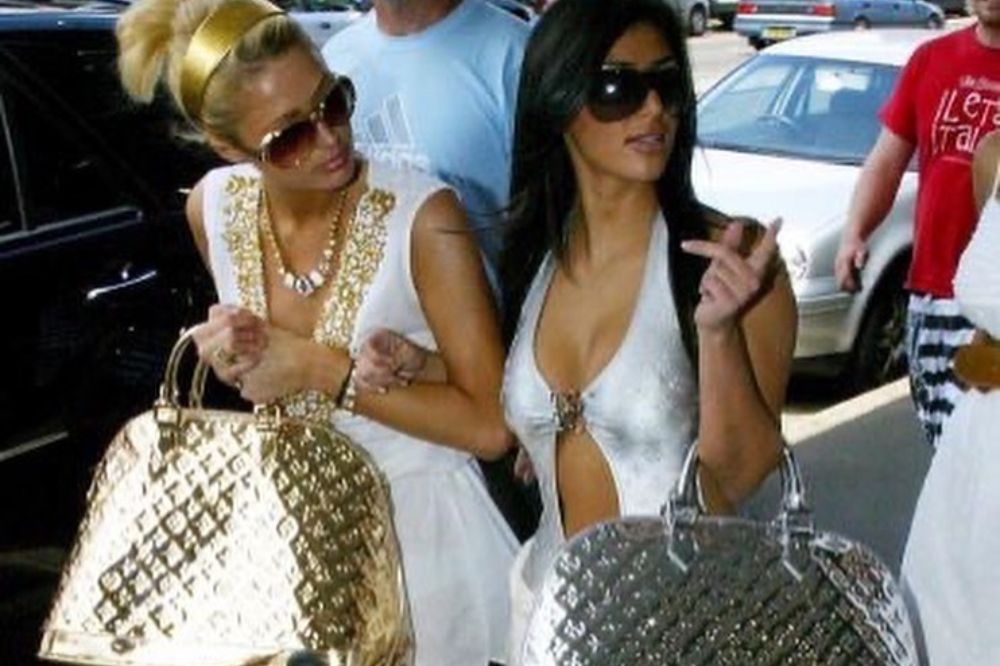 Paris Hilton e Kim Kardashian 2000s