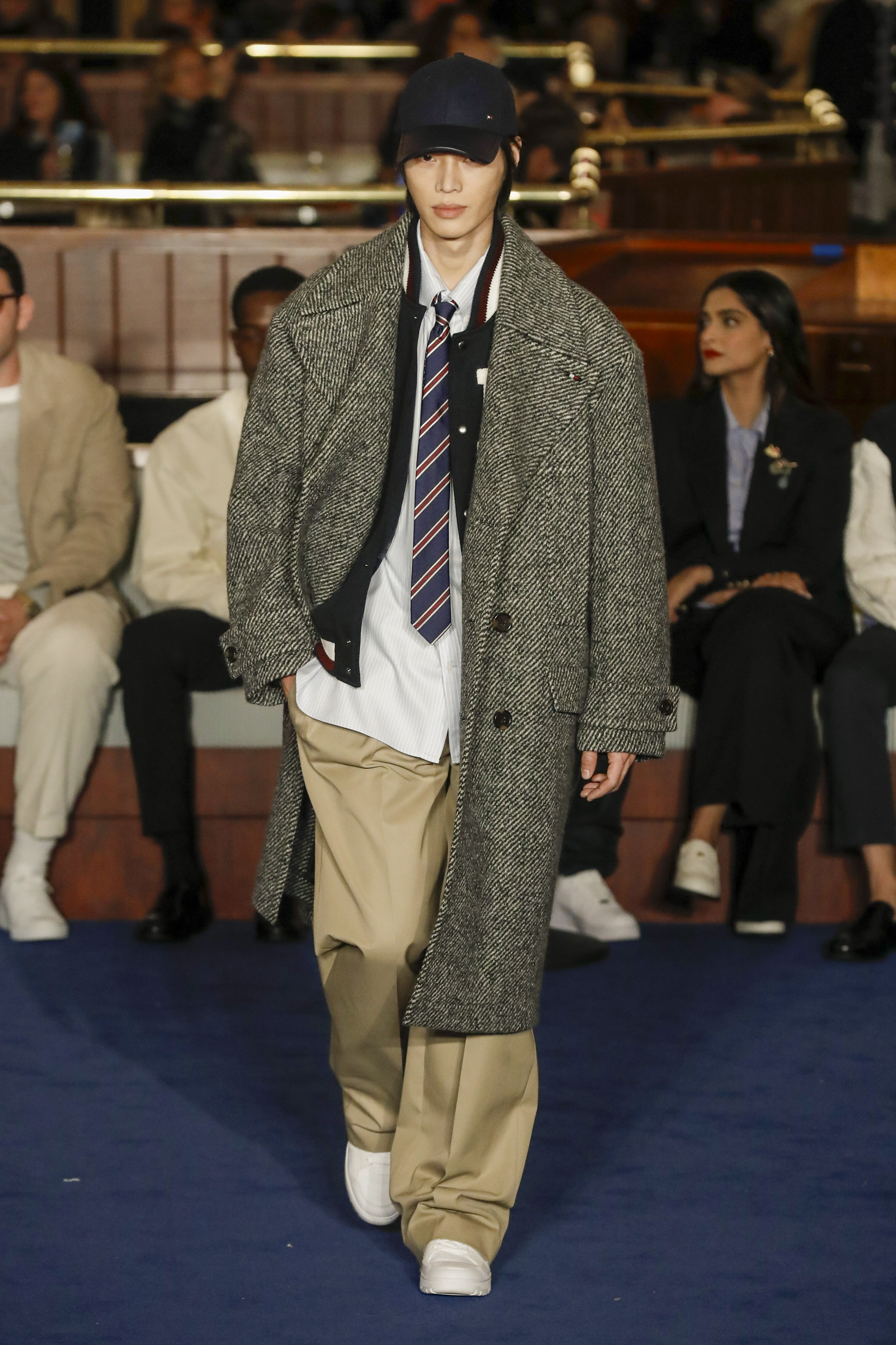 Tommy Hilfiger – Runway – Fall/Winter 2024-2025 New York Fashion Week Desfile de outono-inverno 2024 da Tommy Hilfiger na semana de moda de Nova York