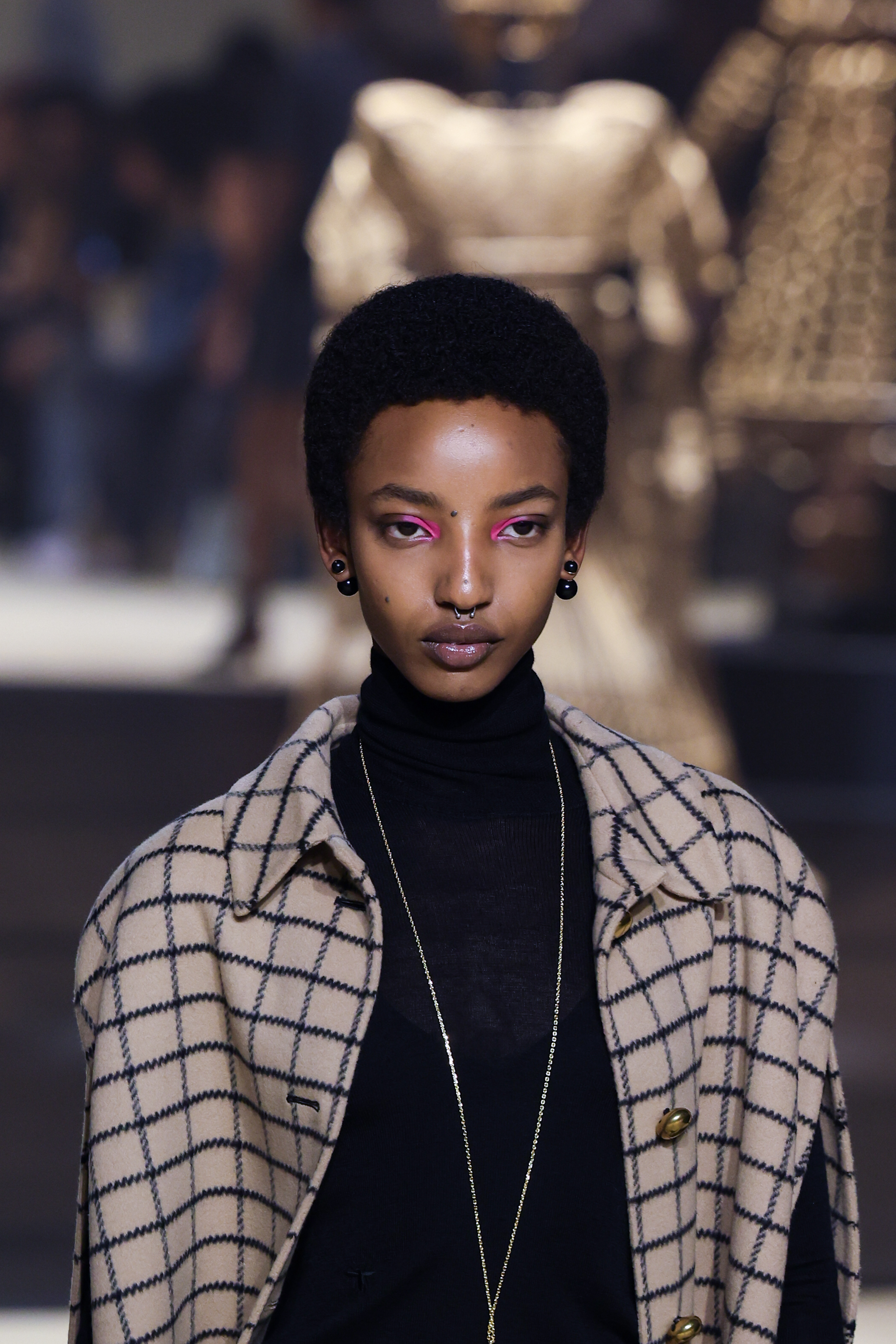 Desfile de outono-inverno 2024-2025 da Christian Dior na semana de moda de Paris