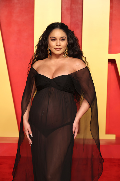 Vanessa Hudgens no After Party do Oscar 2024 Vanessa Hudgens no After Party do Oscar 2024