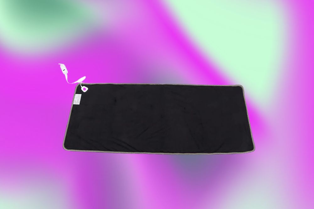 Imagem de uma coberta elétrica em fundo roxo e verde.