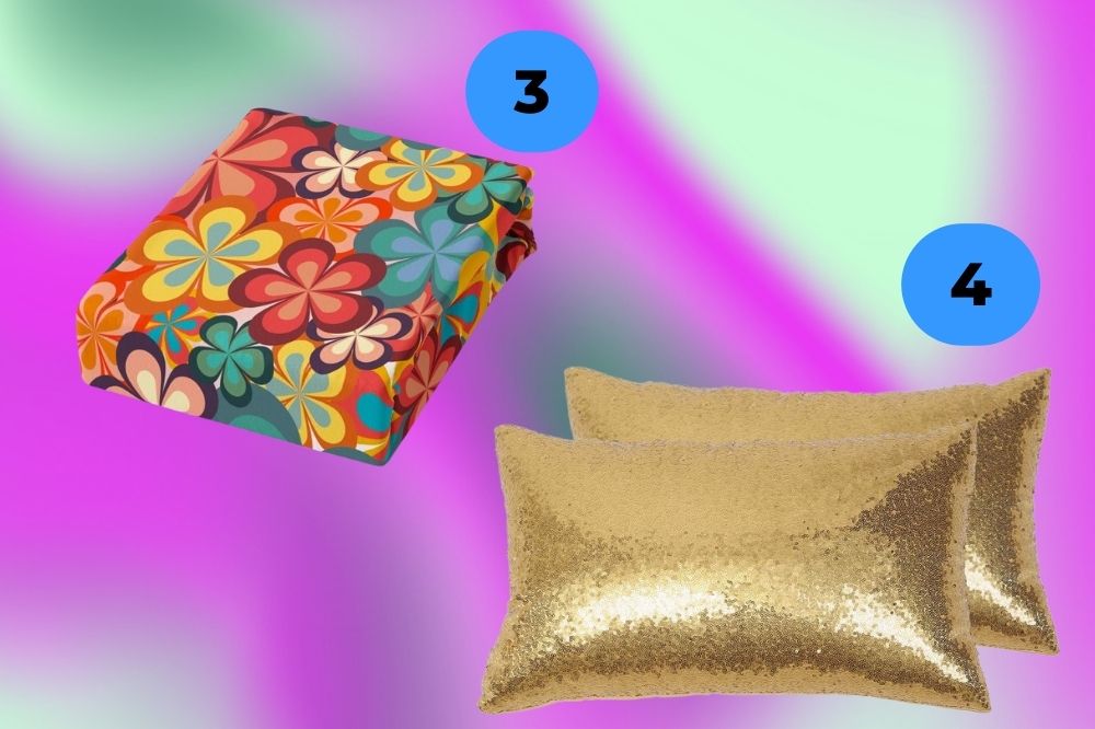 conjunto de lençol florido e duas almofadas douradas brilhantes