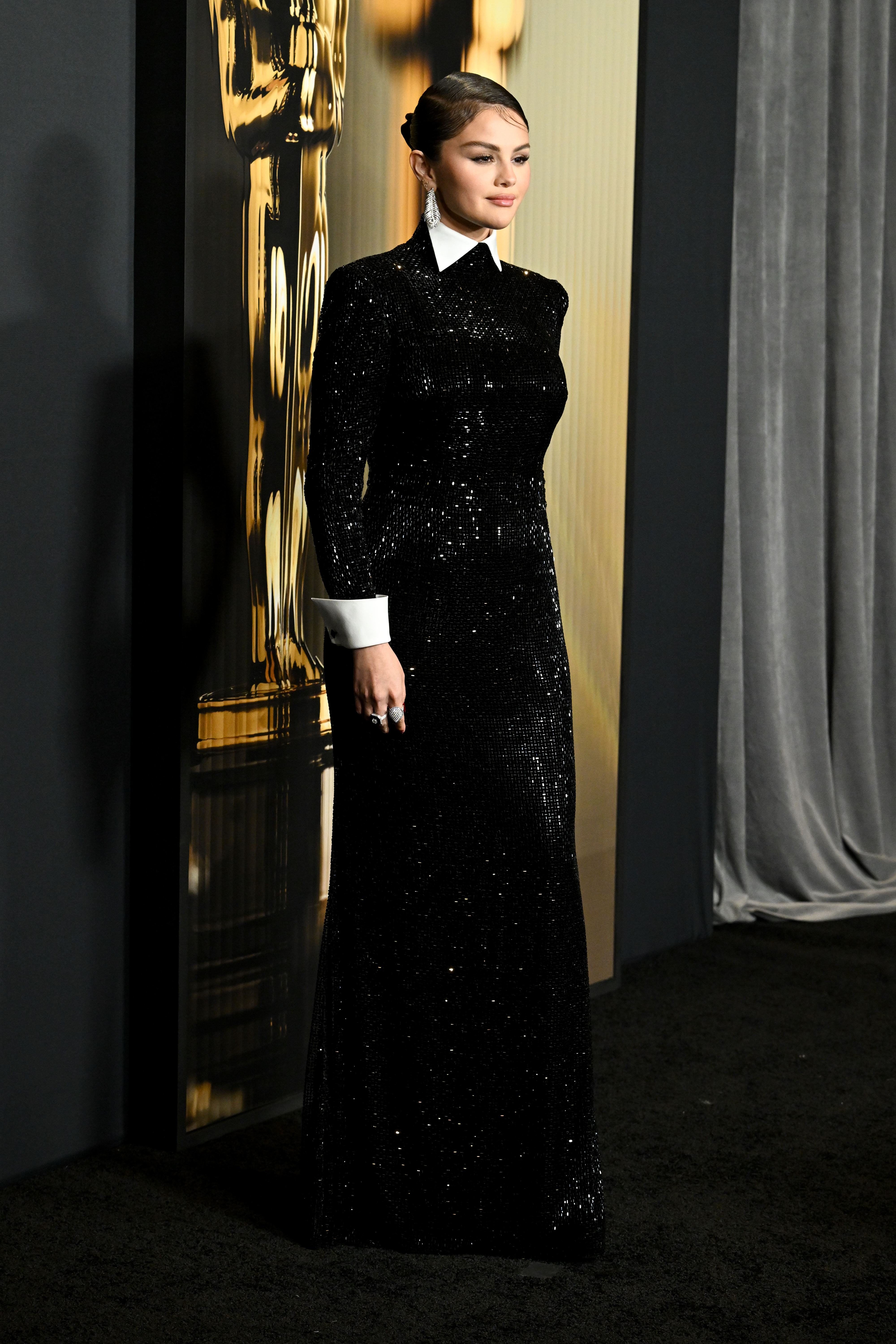 15th Governors Awards – Arrivals Selena Gomez no Governors Awards em Los Angeles