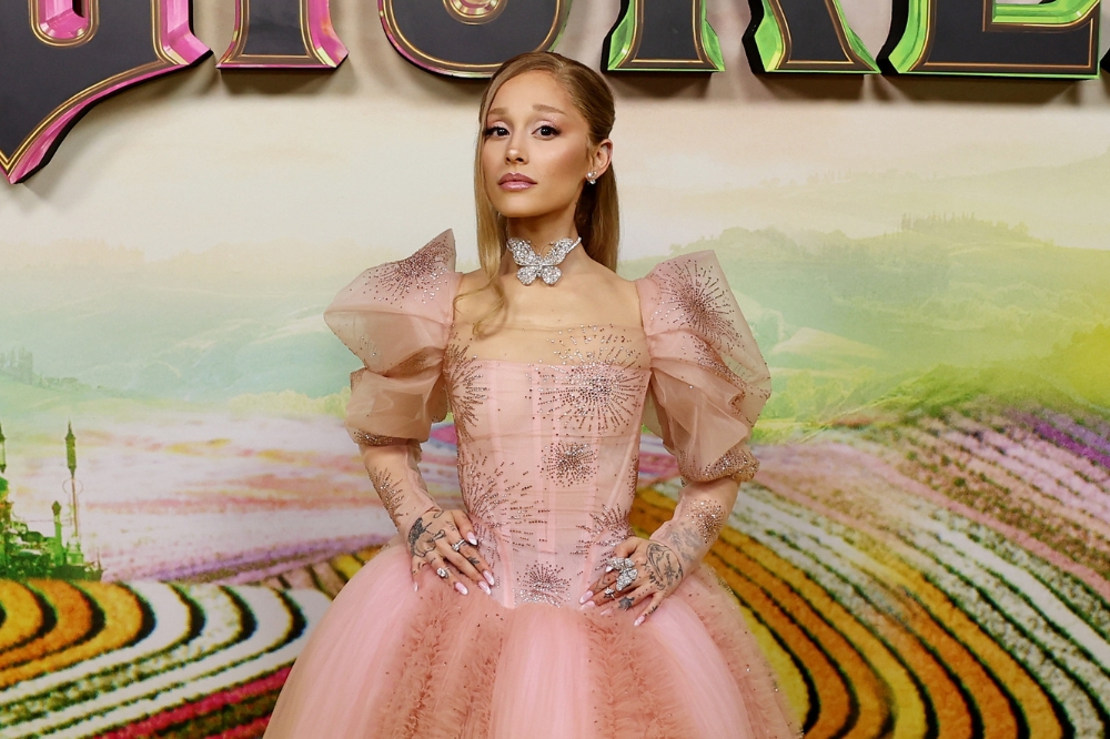 Ariana Grande em première de 'Wicked: Parte 1' em Sydney, na Austrália