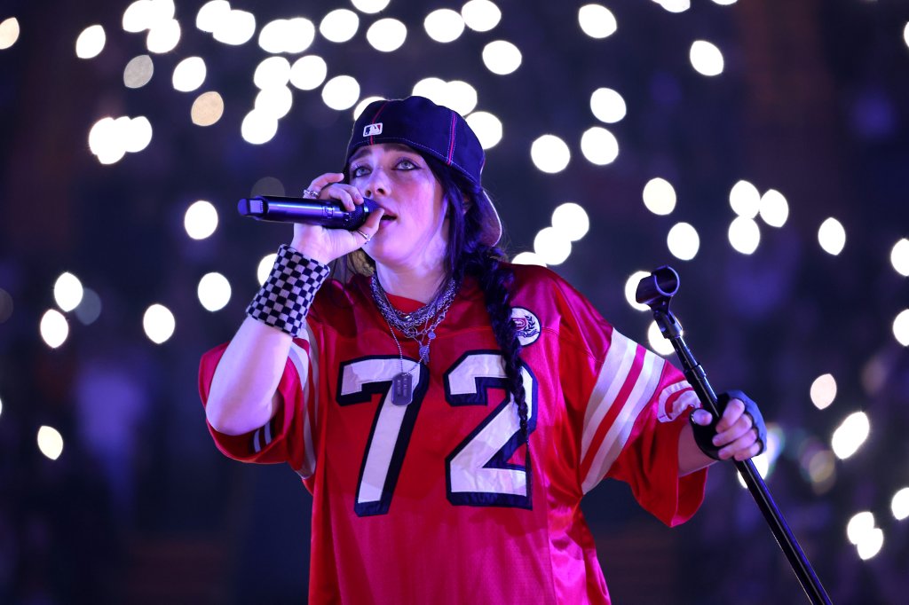 Billie Eilish na Hit Me Hard And Soft: The Tour