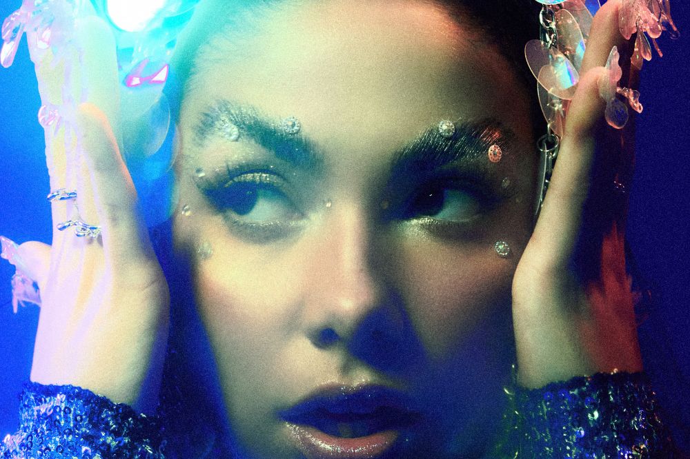 Bruna Mascarenhas na vibe sereia.