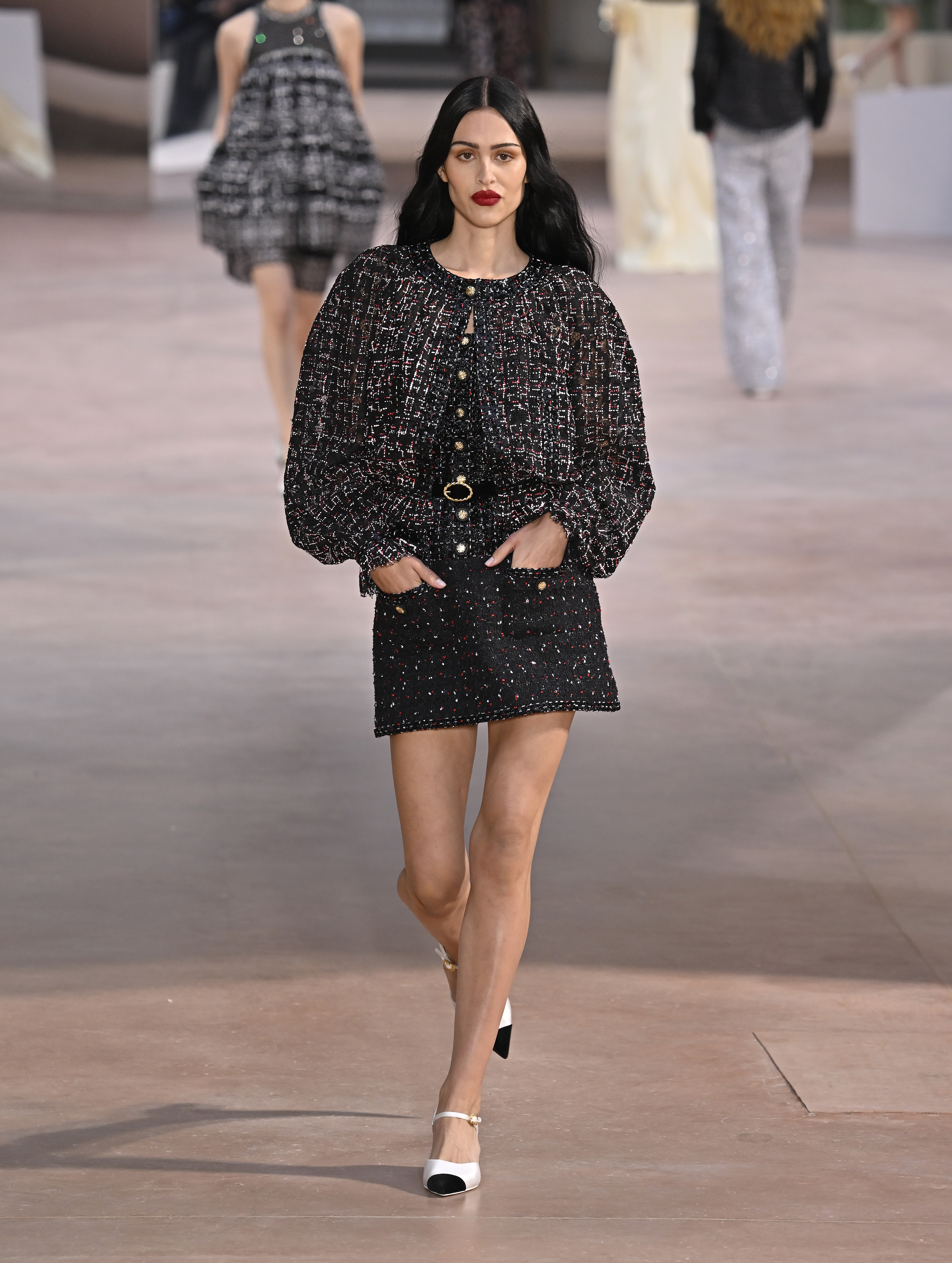 Chanel: Runway – Paris Fashion Week – Haute Couture Spring-Summer 2025 Amelia Gray Hamlin no desfile de alta-costura primavera-verão 2025 da Chanel em Paris