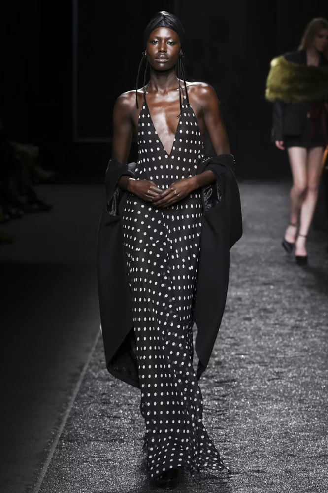 nina-ricci Nina Ricci outono-inverno 2025-2026