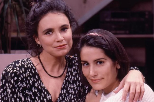 Glória Pire e Regina Duarte em Vale Tudo (1988)
