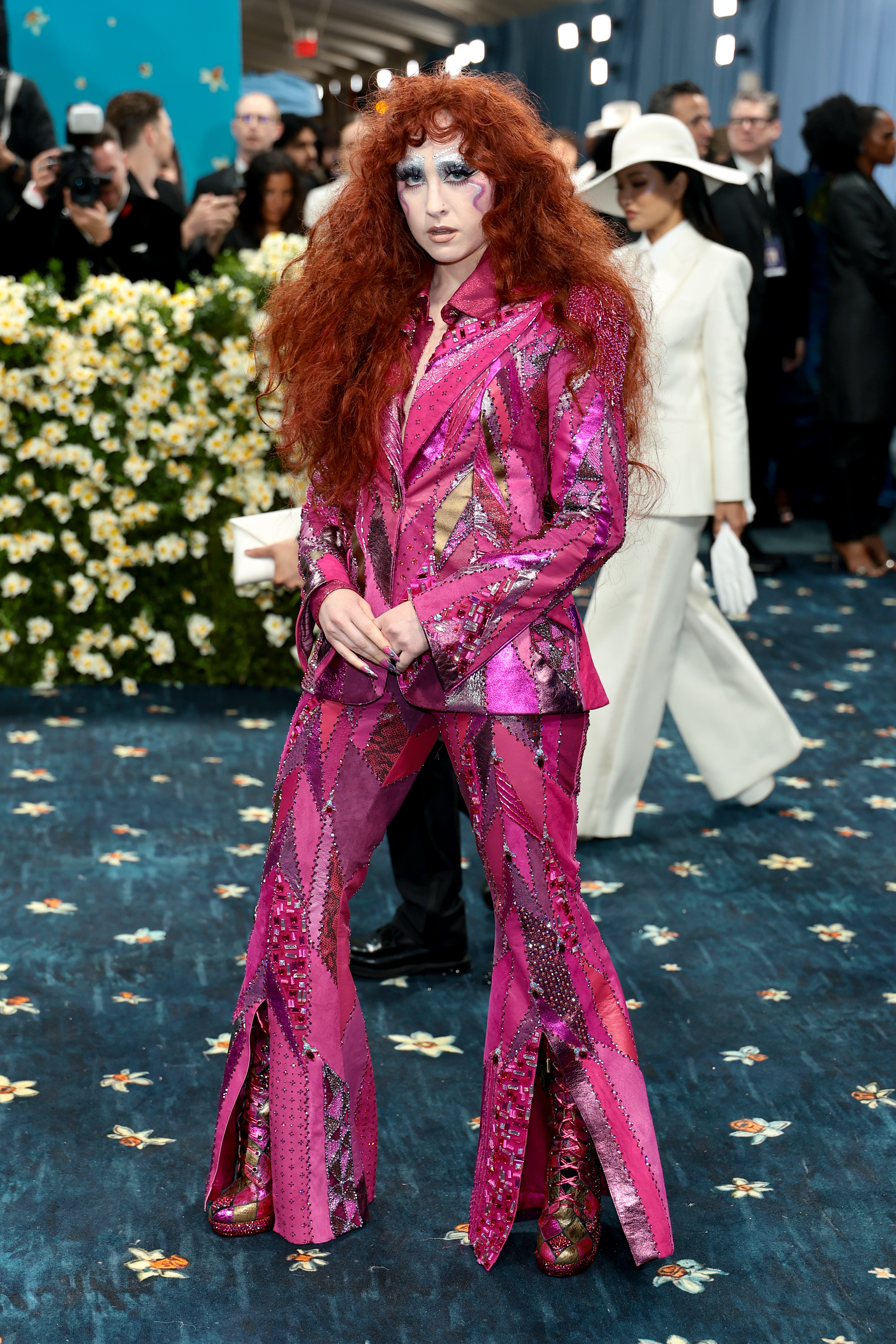 The 2025 Met Gala Celebrating “Superfine: Tailoring Black Style” – Arrivals NEW YORK, NEW YORK - MAY 05: Chappell Roan attends the 2025 Met Gala Celebrating