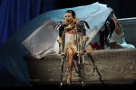 Descobrimos qual é o batom de alta fixação que Lady Gaga usou no Brasil