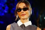 Sasha Meneghel estiliza cor tendência do outono-inverno em look retrô