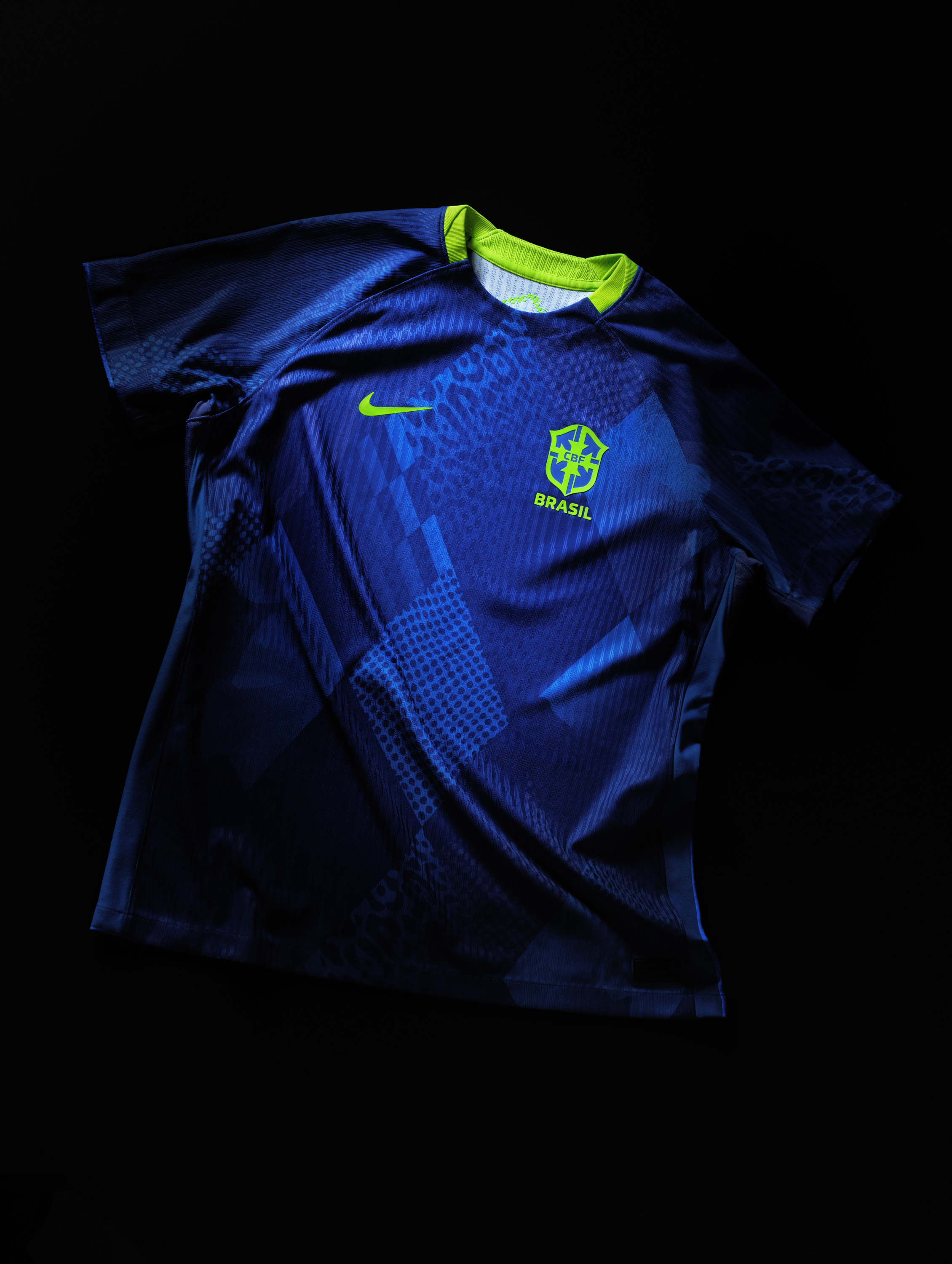 uniforme-reserva-seleção-feminina-futebol-nike Segundo uniforme da seleção brasileira de futebol feminino 2025
