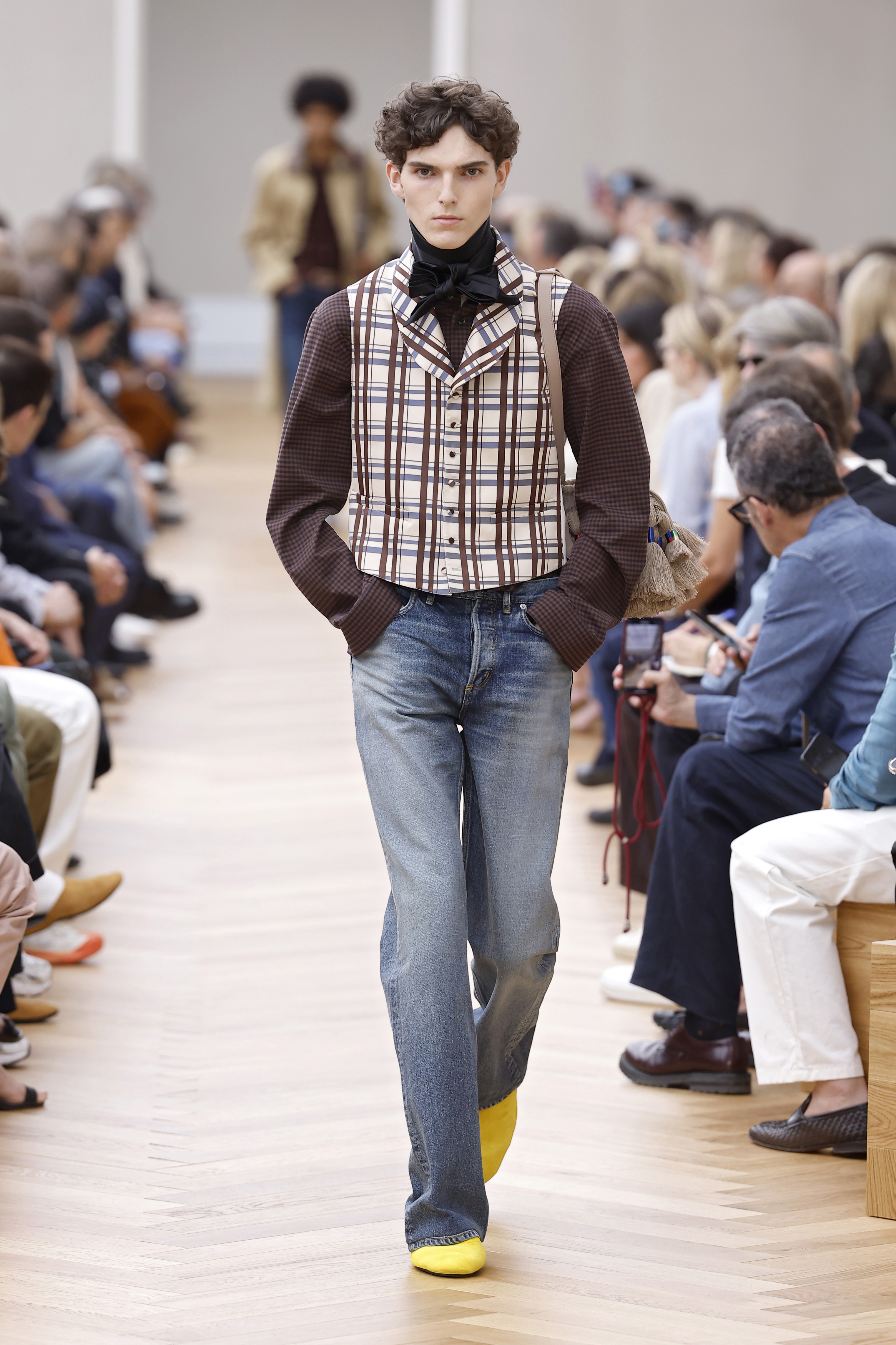 Dior Homme: Runway – Paris Fashion Week – Menswear Spring/Summer 2026 Desfile de estreia do Jonathan Anderson à frente da Dior na semana de moda masculina de Paris