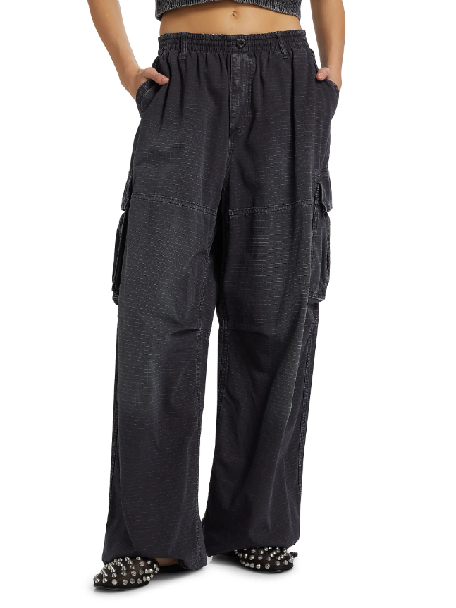 calça-cargo-rihanna-alexander-wang Calça cargo da Alexander Wang usada por Rihanna