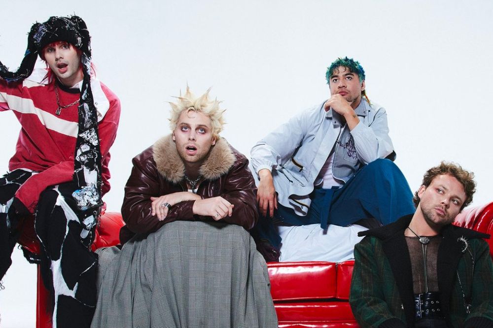5 Seconds of Summer em ensaio do álbum 'Everyone's a Star'