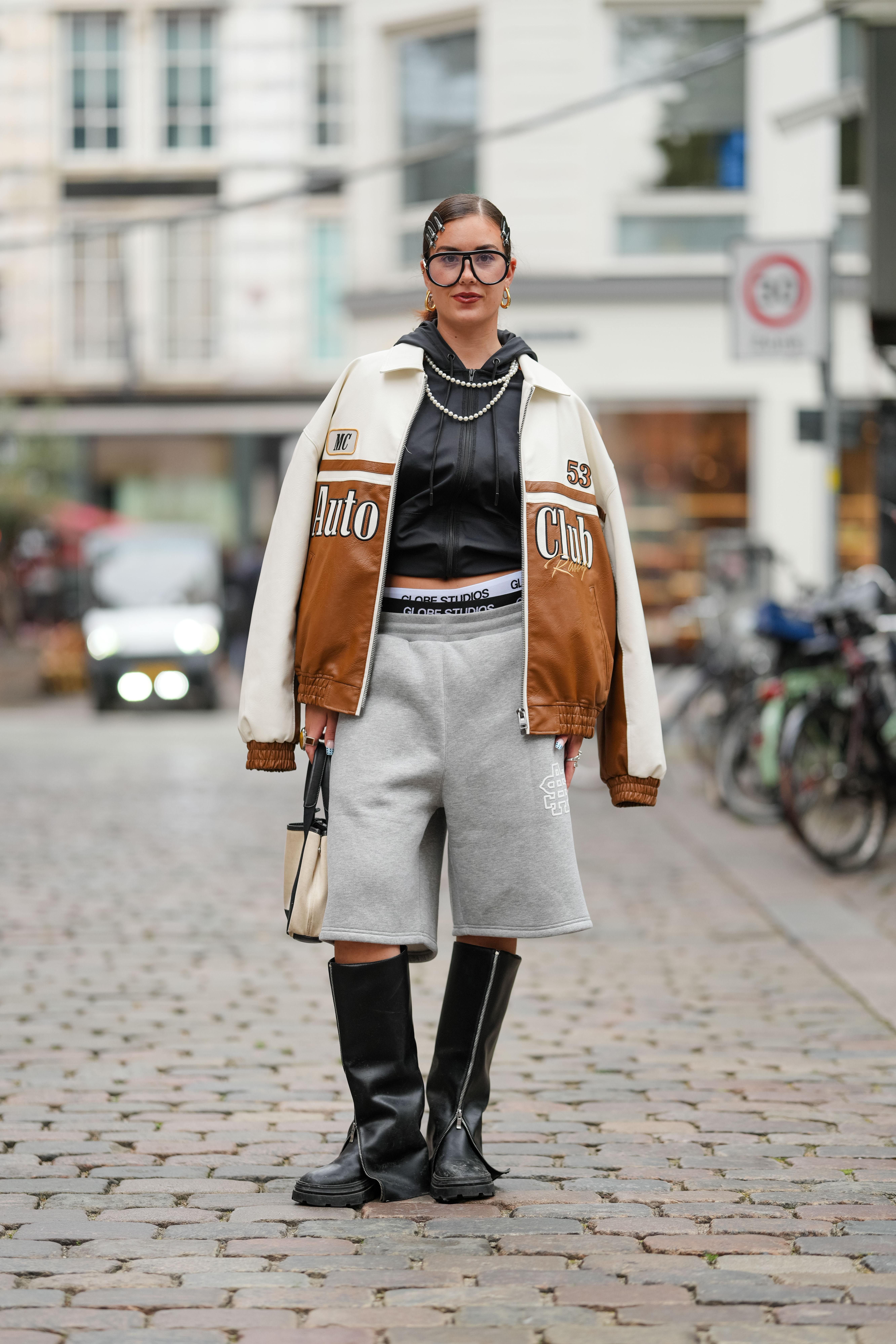 Street Style At Copenhagen Fashion Week SS26 – Day 4 Look do street style da temporada de primavera-verão 2026 na semana de moda de Copenhagen