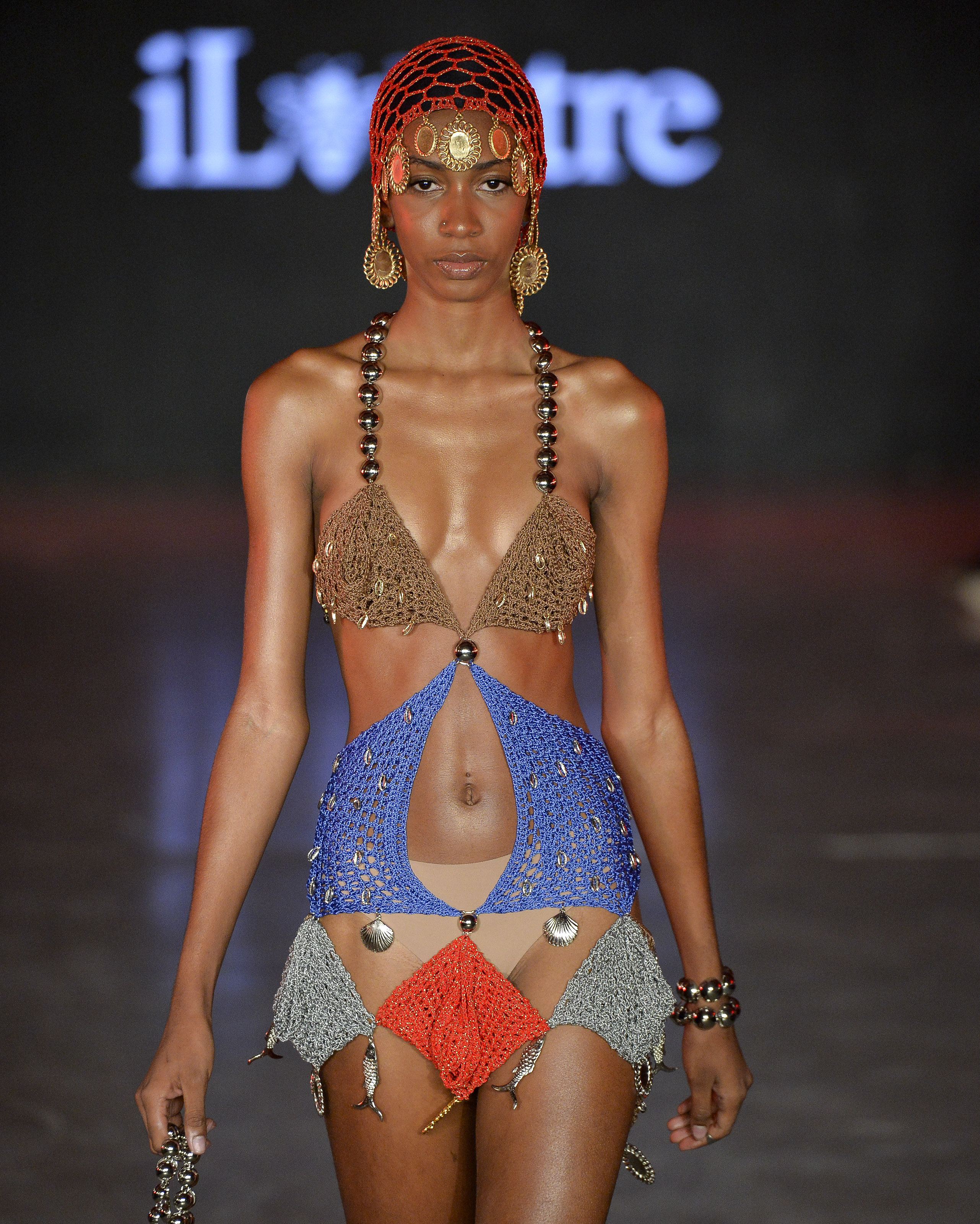 Kenner Apresenta: Eu Vim de Lá (Èssis, iLoostre, LABÔ YOUNG, .pormenor e Ventana)-Casa de Criadores 57