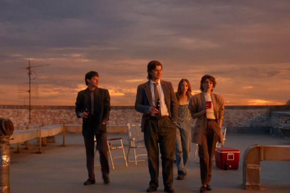 Matthew Modine, o Dr. Brenner de Stranger Things, expressa descontentamento com o final da série