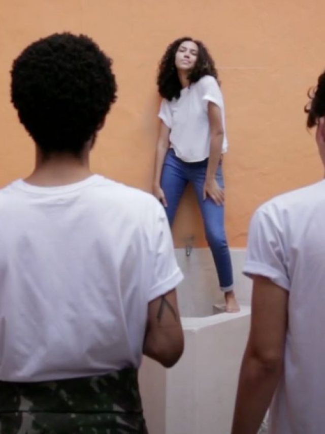 cropped-documentario-favela-e-moda.jpg