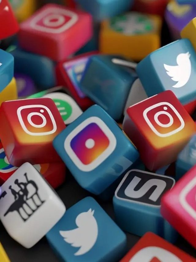 Redes sociais / rede social