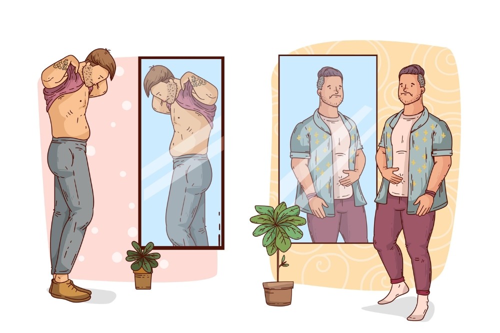 Dois homens em frente a espelhos. À esquerda, um homem magro com tatuagens no braço esquerdo tira a camisa, olhando-se no espelho com expressão de insatisfação. À direita, um homem mais robusto, com barba e cabelo grisalho, veste camisa estampada e calça vinho, tocando a barriga e olhando-se no espelho com expressão de aceitação. Plantas em vasos decoram o ambiente