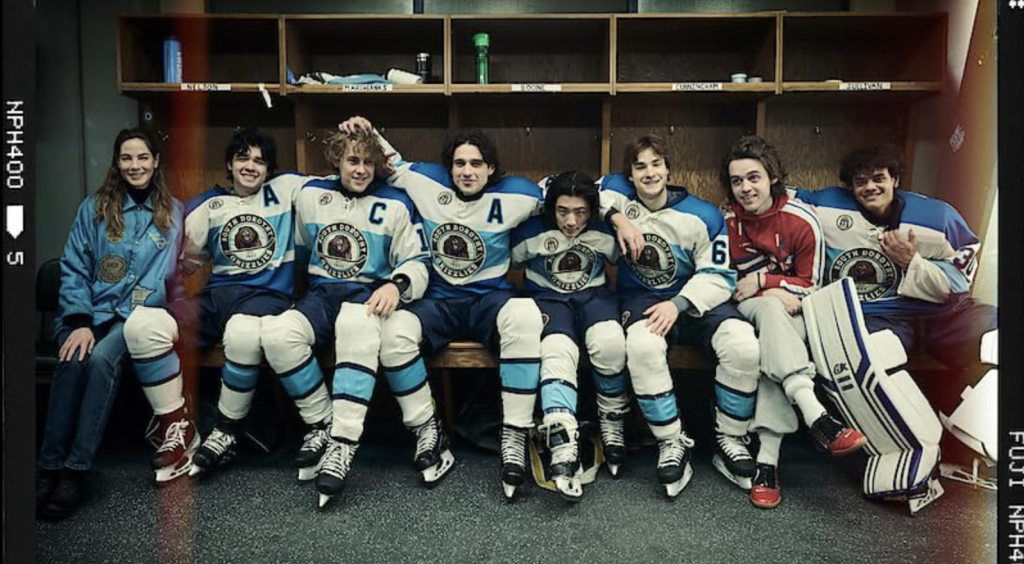 Netflix terá série adolescente de hóquei após sucesso de Heated Rivalry