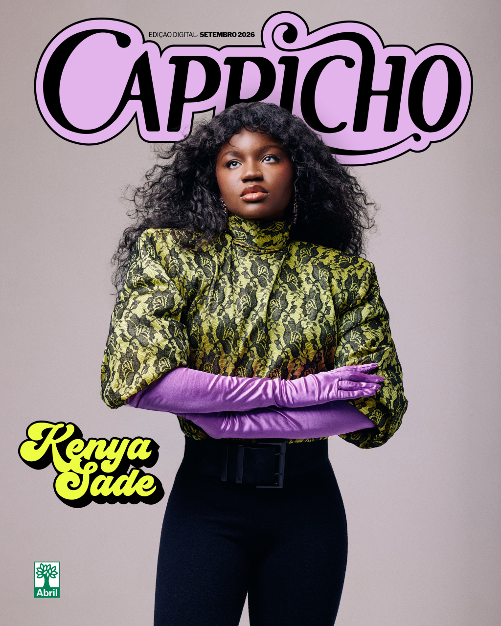 Capa da revista Capricho com Kenya Sade, mulher negra de cabelos longos e cacheados, vestindo blusa verde-limão estampada, luvas roxas e calça preta, braços cruzados e olhar sério. O título Capricho está em rosa e Kenya Sade em amarelo. Edição digital, setembro de 2026