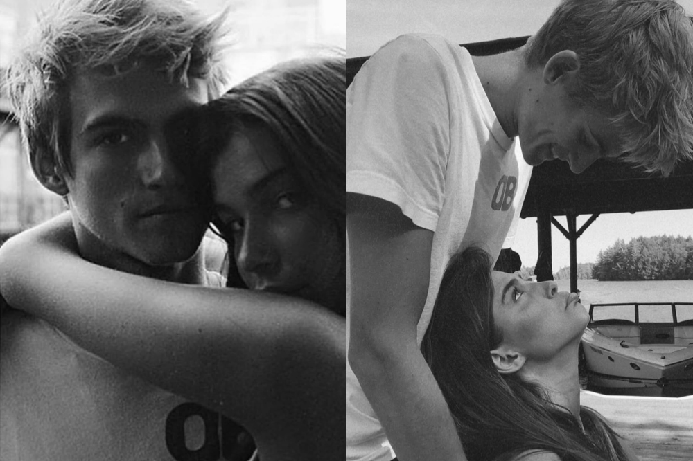Duas fotos em preto e branco de um casal jovem. Na esquerda, o homem abraça a mulher, que olha para a câmera. Na direita, ele se inclina sobre ela, que o olha de baixo para cima, com um lago e um barco ao fundo